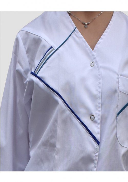 Chaqueta con vivos